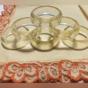 6 Vintage clear acrylic dinner napkin rings